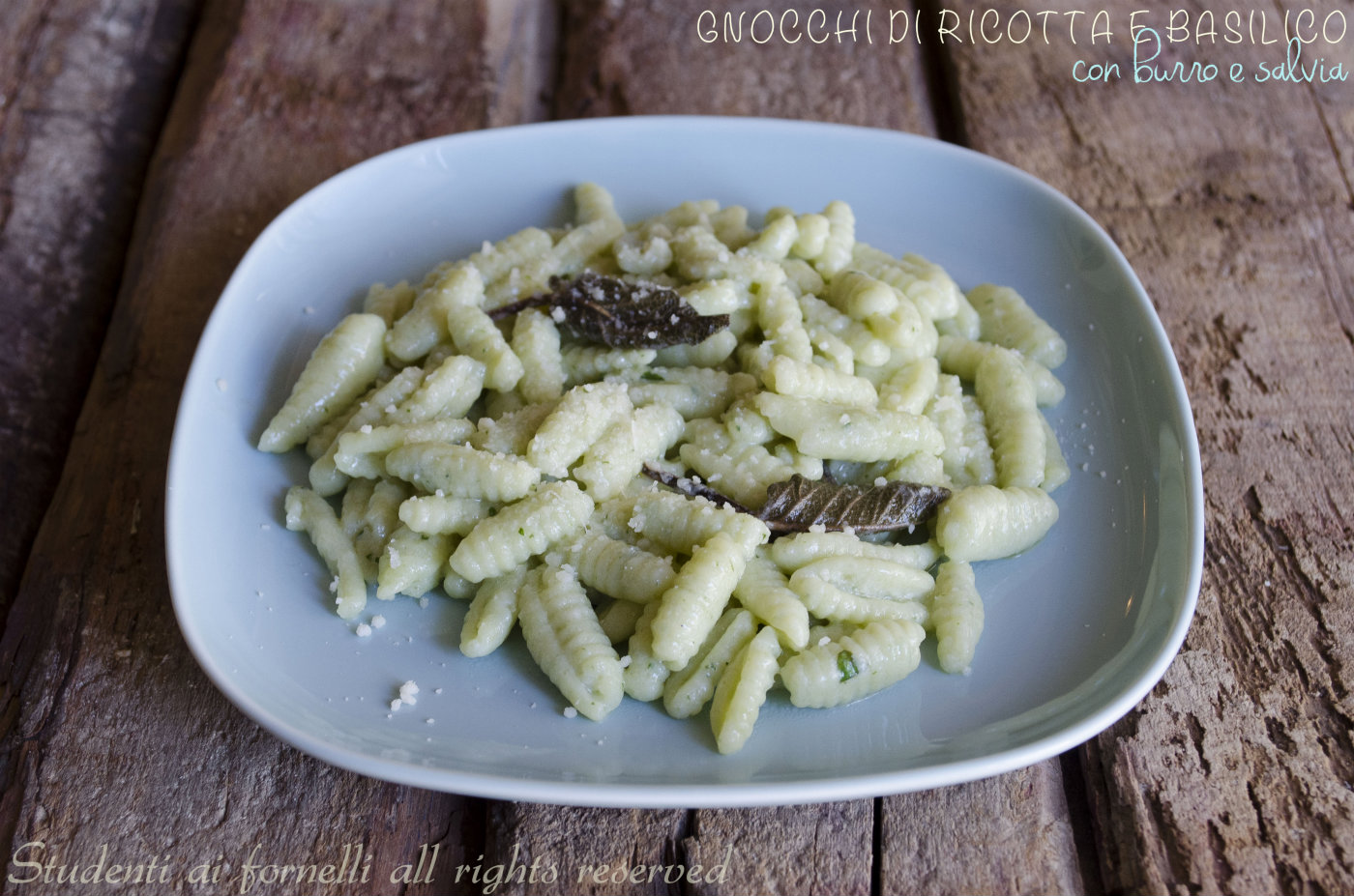 gnocchi-di-ricotta-e-basilico-con-burro-e-salvia-ricetta-primo-gustoso-veloce